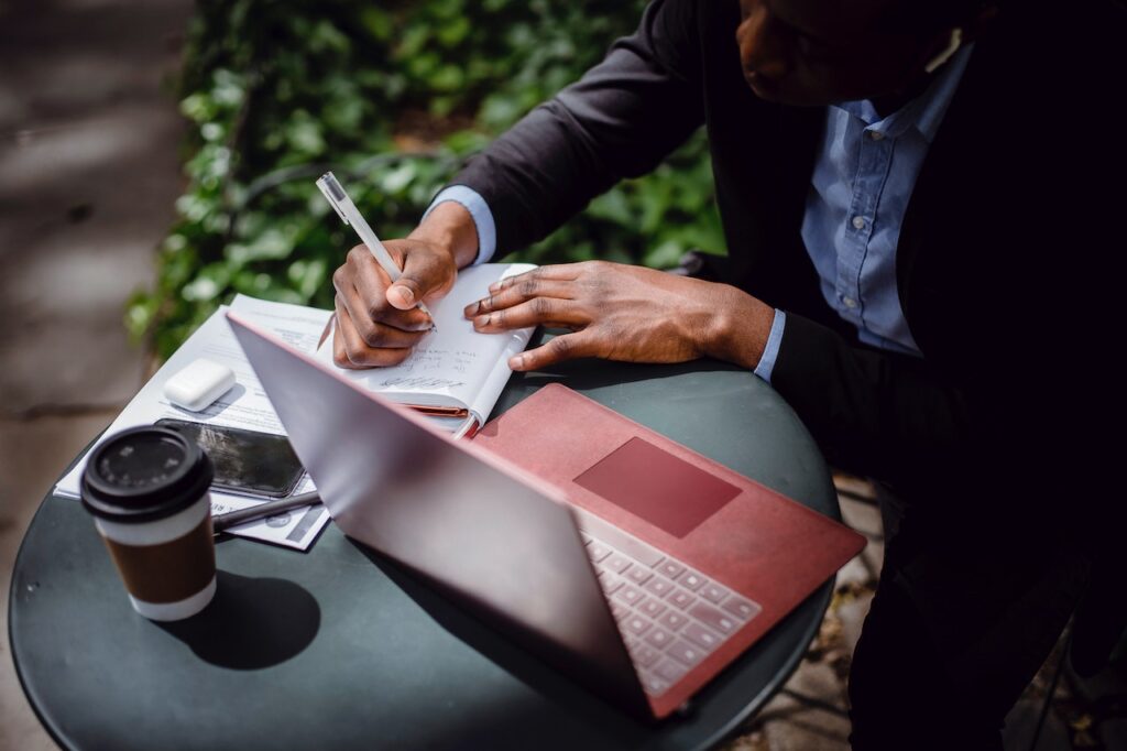 escritura freelance para ganar dolares en internet